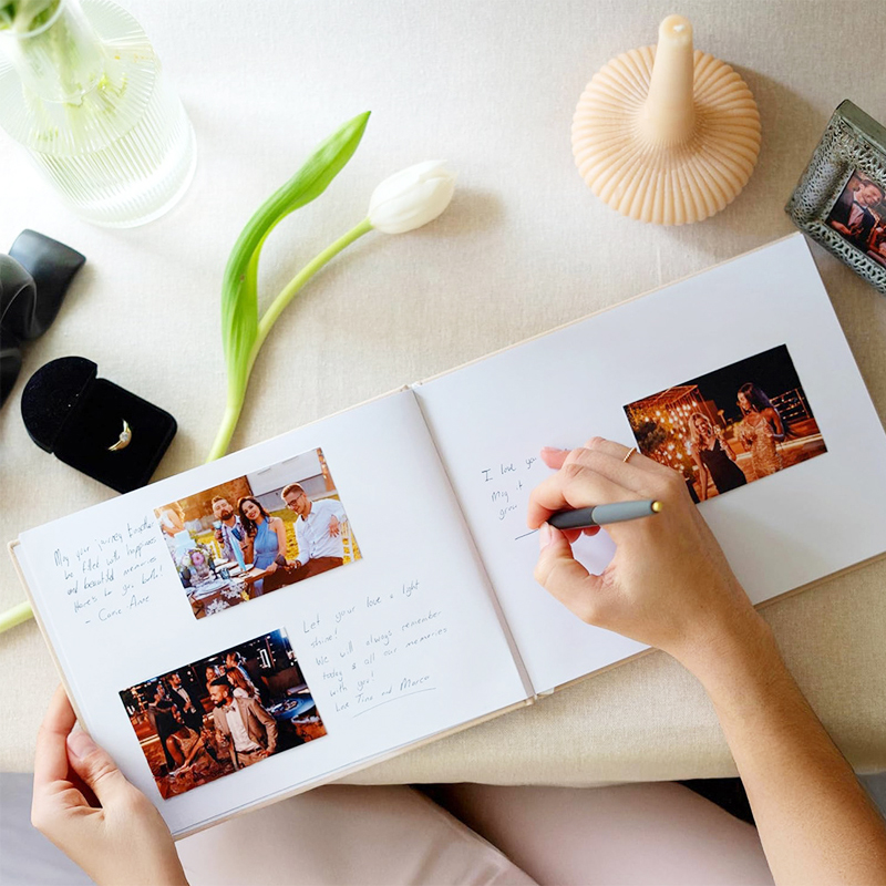 Gepersonaliseerd gastenboek fo - Custom Photo Book recensie en prijs